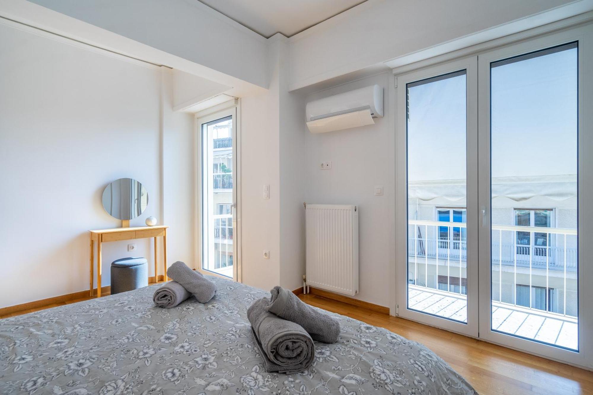 Close Acropolis View 3 Bd Apt Atene Esterno foto